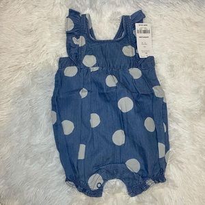 CARTERS POLKA DOT ROMPER SIZE 3M